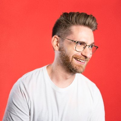 Profile Picture of Tom Love (@bytomlove) on Twitter