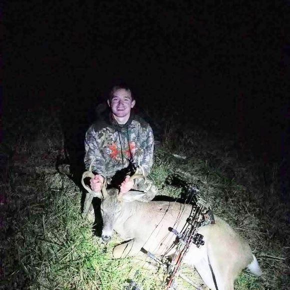 Profile Picture of Seth Rice (@sethr223) on Poshmark