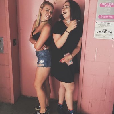 Profile Picture of Andrea Cooper (@AndieC_) on Twitter