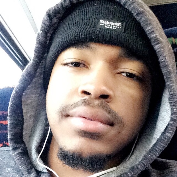 Profile Picture of Branndon Thorner (@apexnino) on Poshmark