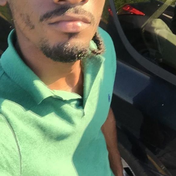 Profile Picture of Michael Pottinger (@mike20017) on Poshmark