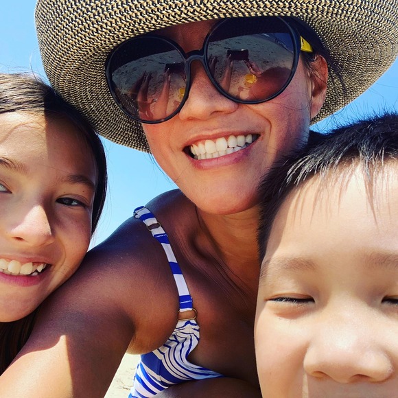 Profile Picture of Soo Yoon najarian (@pligy) on Poshmark