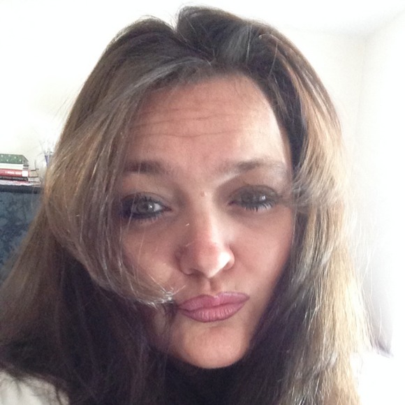 Profile Picture of Barbara Dipierro (@barbaradipierro) on Poshmark