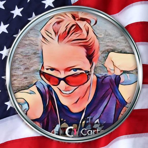 Profile Picture of Beth Olson (@bolson2036) on Poshmark