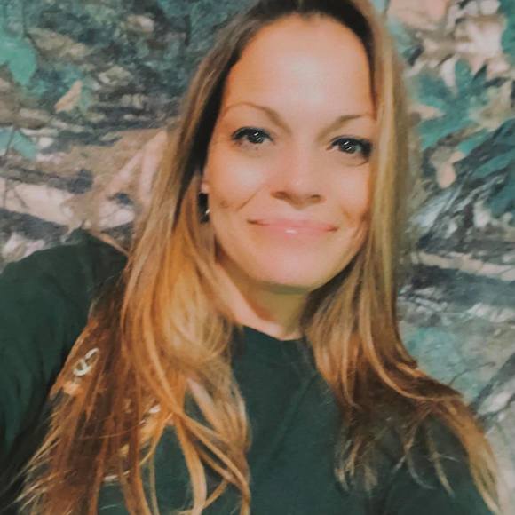 Profile Picture of Brandy Walters (@brandywalter490) on Poshmark