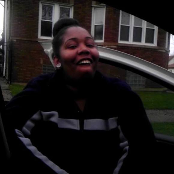 Profile Picture of Britt-bratt hair hunter Fulton (@bluangel33) on Poshmark