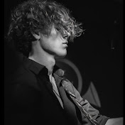 Profile Picture of Jonathan Bint (@jonathanbint) on Youtube