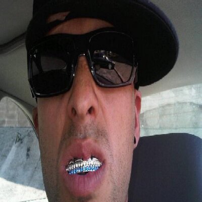 Profile Picture of Derek Coffman (@derek_b_coffman) on Twitter