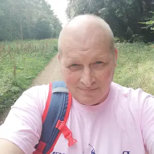 Profile Picture of user9148337115710 Guy (@guy_hollingworth1) on Tiktok