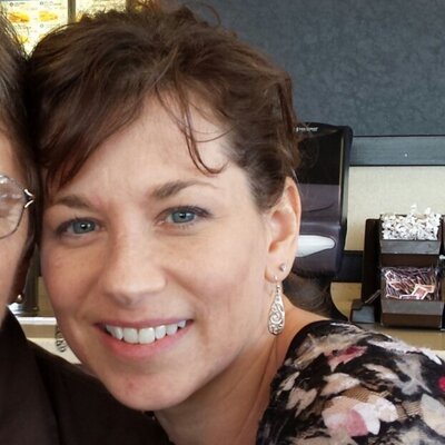 Profile Picture of Mindi Hendricks (@CroweMindi) on Twitter