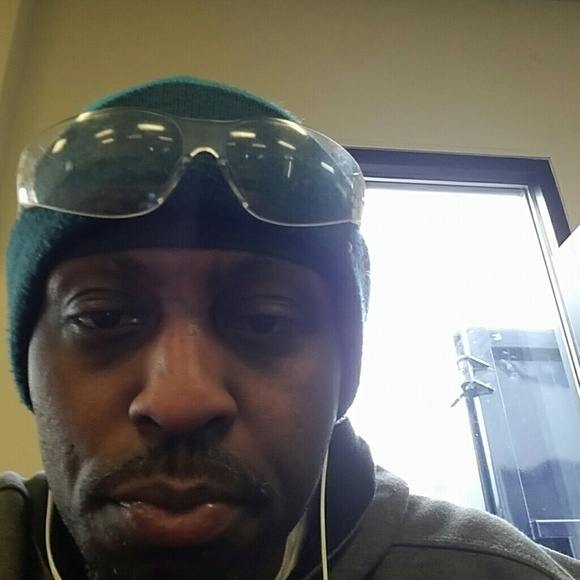 Profile Picture of Dillard Barney (@demarques) on Poshmark