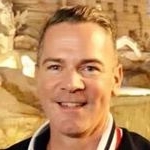 Profile Picture of AaronMicu (@aaronmicu) on Instagram