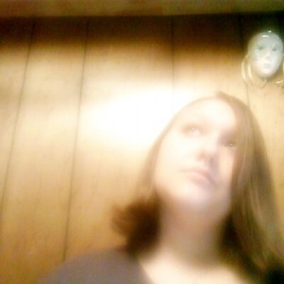 Profile Picture of Kim Slone (@kimrs13) on Twitter