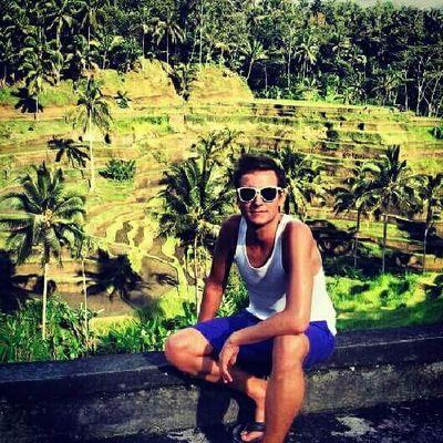 Profile Picture of Jeff Perham (@ffej87) on Twitter