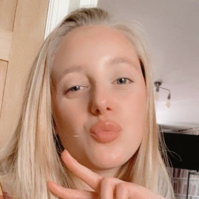 Profile Picture of Georgia Dunn (@_georgiadunn) on Twitter