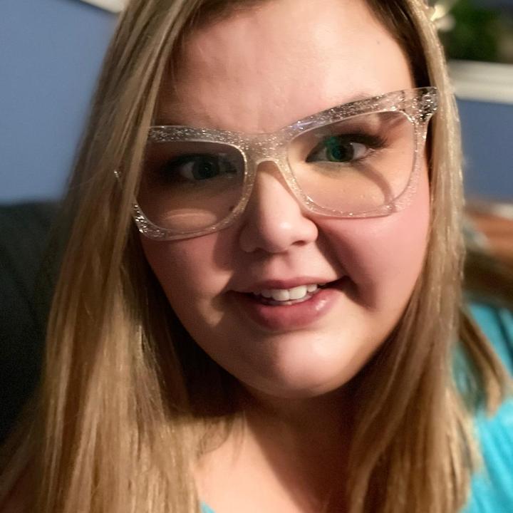 Profile Picture of Stephanie Dresel (@westtx_english_teacher) on Tiktok