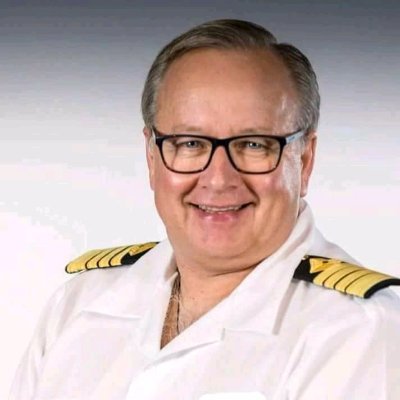 Profile Picture of Huxley Robert1 (@Robert1Huxley) on Twitter