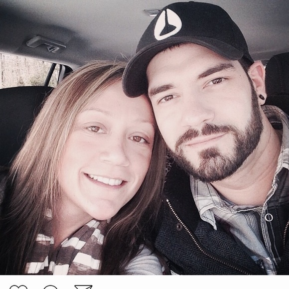 Profile Picture of Joseph Rutella (@joeypit86) on Poshmark
