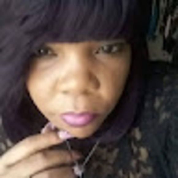 Profile Picture of Laticia Jackson (@tisha54321) on Poshmark