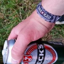 Profile Picture of Christopher Steinke (@AdmiralChrabot) on Twitter