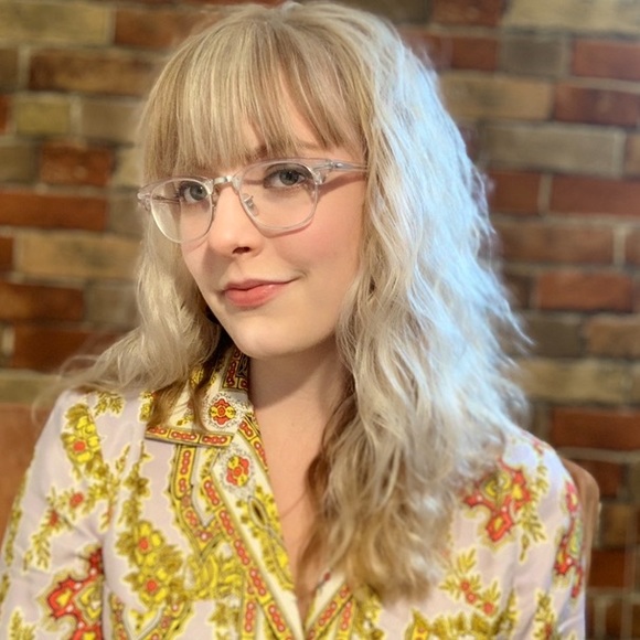 Profile Picture of Caitlin Birx (@cbirx94) on Poshmark