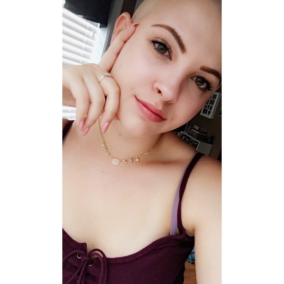 Profile Picture of Sarah Sleight (@sarahjean26) on Poshmark