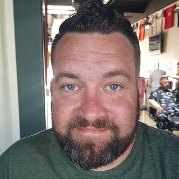 Profile Picture of Justin Iiams (@justiniiams) on Poshmark