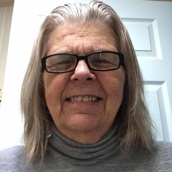 Profile Picture of Nancy Gowey (@goweynancy) on Poshmark