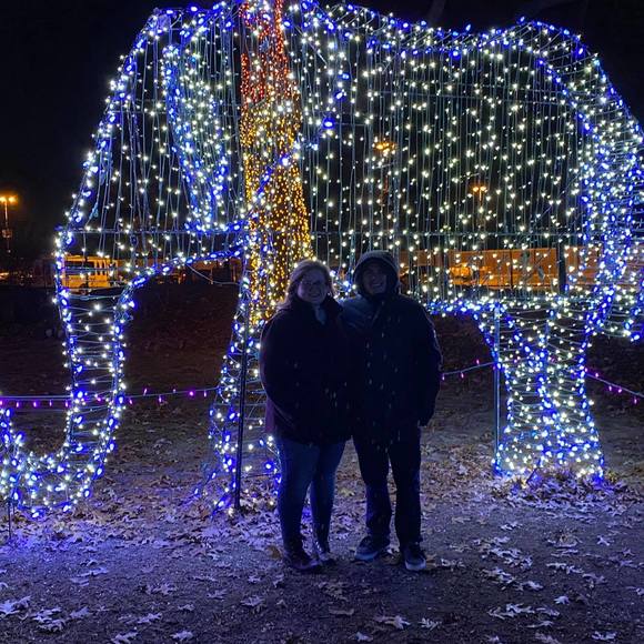 Profile Picture of Renee Spicuzza (@r_a_spicuzza) on Poshmark