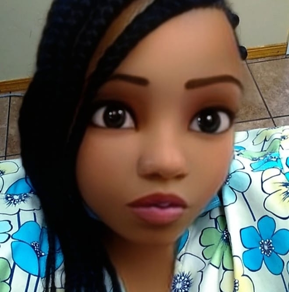 Profile Picture of Sherrell Williams (@sherrellwill298) on Poshmark