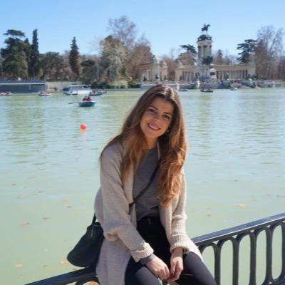 Profile Picture of Silvia Mesa (@silviamesa3) on Twitter
