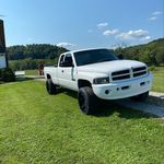 Profile Picture of Devon Shaffer (@below_average_24v) on Instagram