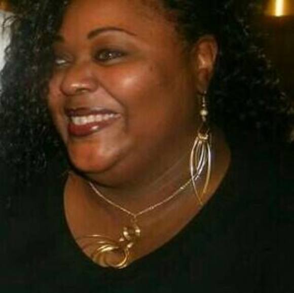 Profile Picture of Ormera Biggers (@nine9) on Poshmark