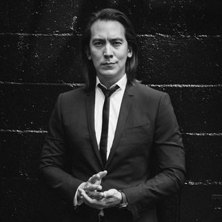 Profile Picture of Mike Walsh (@mikewalsh) on Instagram