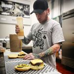 Profile Picture of Adam Mackenzie (@whatthegrub) on Instagram