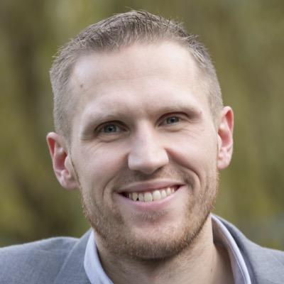 Profile Picture of Dr Simon Hill (@DrSimonHill) on Twitter