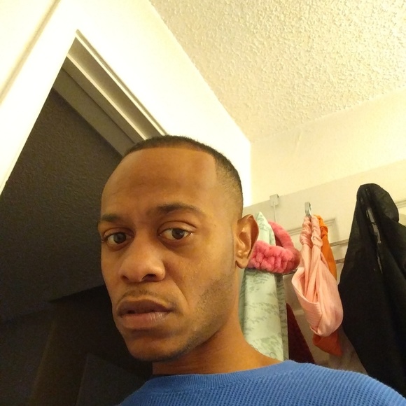 Profile Picture of Calvin Walters (@cw88926) on Poshmark