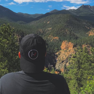 Profile Picture of Michelle Brewer (@MichJasBrew) on Twitter