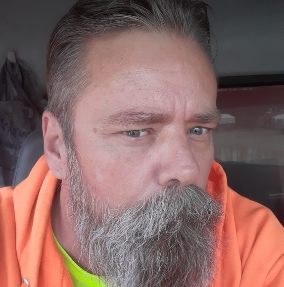 Profile Picture of James Trisler (@jamestrisler) on Poshmark