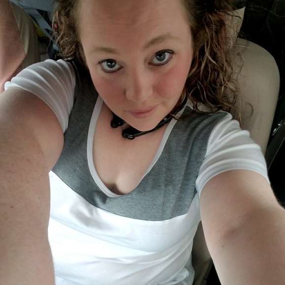 Profile Picture of Sumer Douglas-tidwell (@sdtidwell) on Poshmark