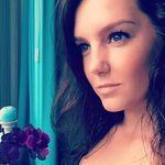 Profile Picture of Joni (@joonepoon_) on Instagram