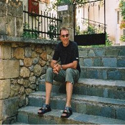 Profile Picture of Mark Bunting (@billybadger1966) on Twitter