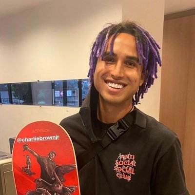 Profile Picture of Tuê Do 085 (@CoreyReedus01) on Twitter