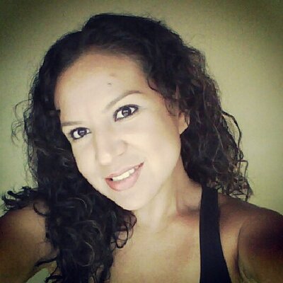 Profile Picture of Ana Maria Aguilar (@AnaNYCwriter) on Twitter