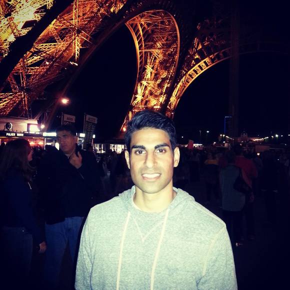 Profile Picture of Muneeb Khan (@muneeb_khan1983) on Poshmark