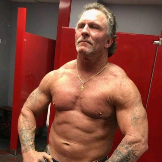 Profile Picture of timwrenn707 (@timwrenn707) on Tiktok
