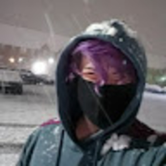 Profile Picture of Dylan Merrow (@dmerrow10) on Poshmark