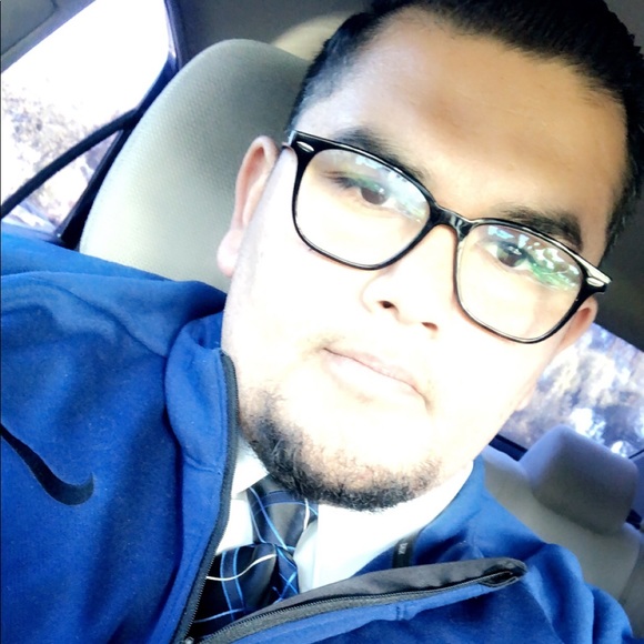 Profile Picture of Bobby Bugarin (@bbugarin1950) on Poshmark