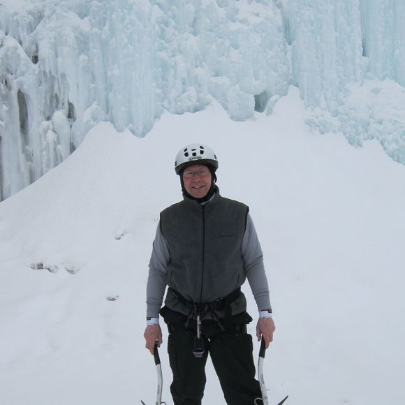 Profile Picture of Mike Weymier (@mweymier) on Poshmark