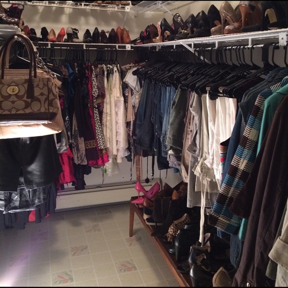 Profile Picture of Monica Pierre-louis (@nicapierre) on Poshmark